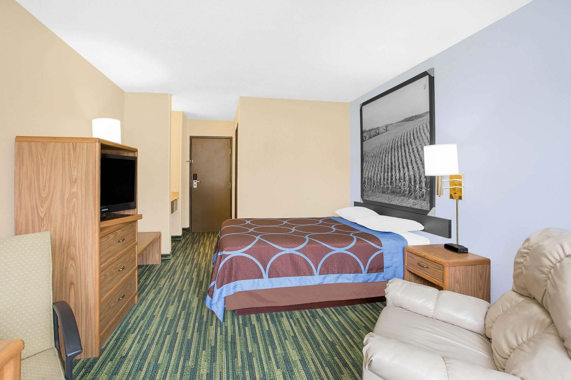 Boarders Inn & Suites By Cobblestone Hotels Waterloo Cedar Falls Eksteriør billede